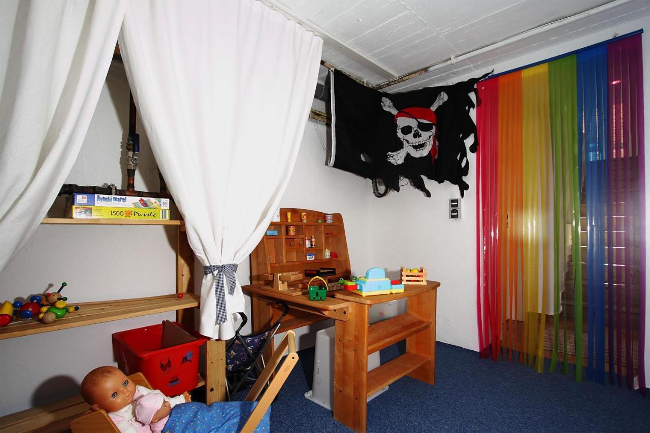 Apartamento Hellinghaus Fewo 1 Wellenreiter Wyk auf Föhr Exterior foto